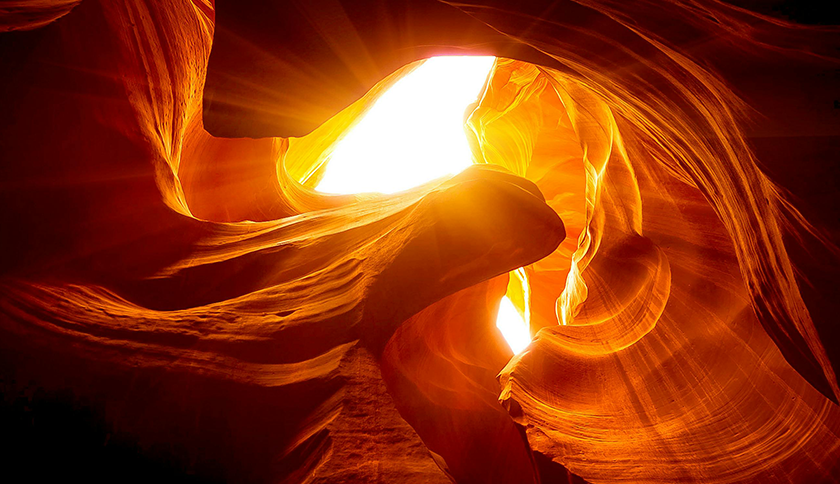 凯发天生一触即发制药盛装参展2024西鼎会，共绘健康产业新蓝图！